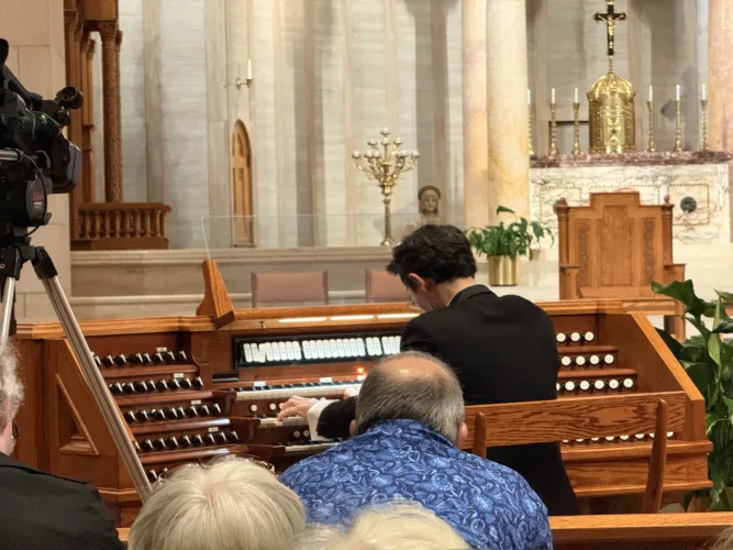 Notre-Dame Organist Vincent Dubois Wows in Wheeling Wednesday